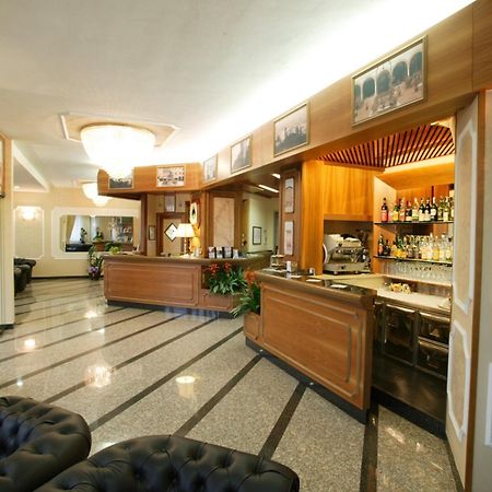 Hotel Alexander Cesena Extérieur photo