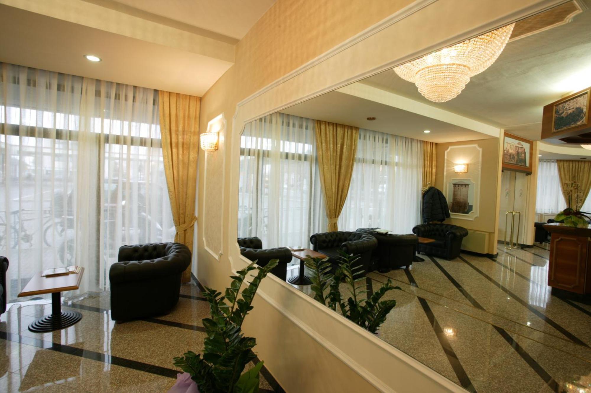 Hotel Alexander Cesena Extérieur photo