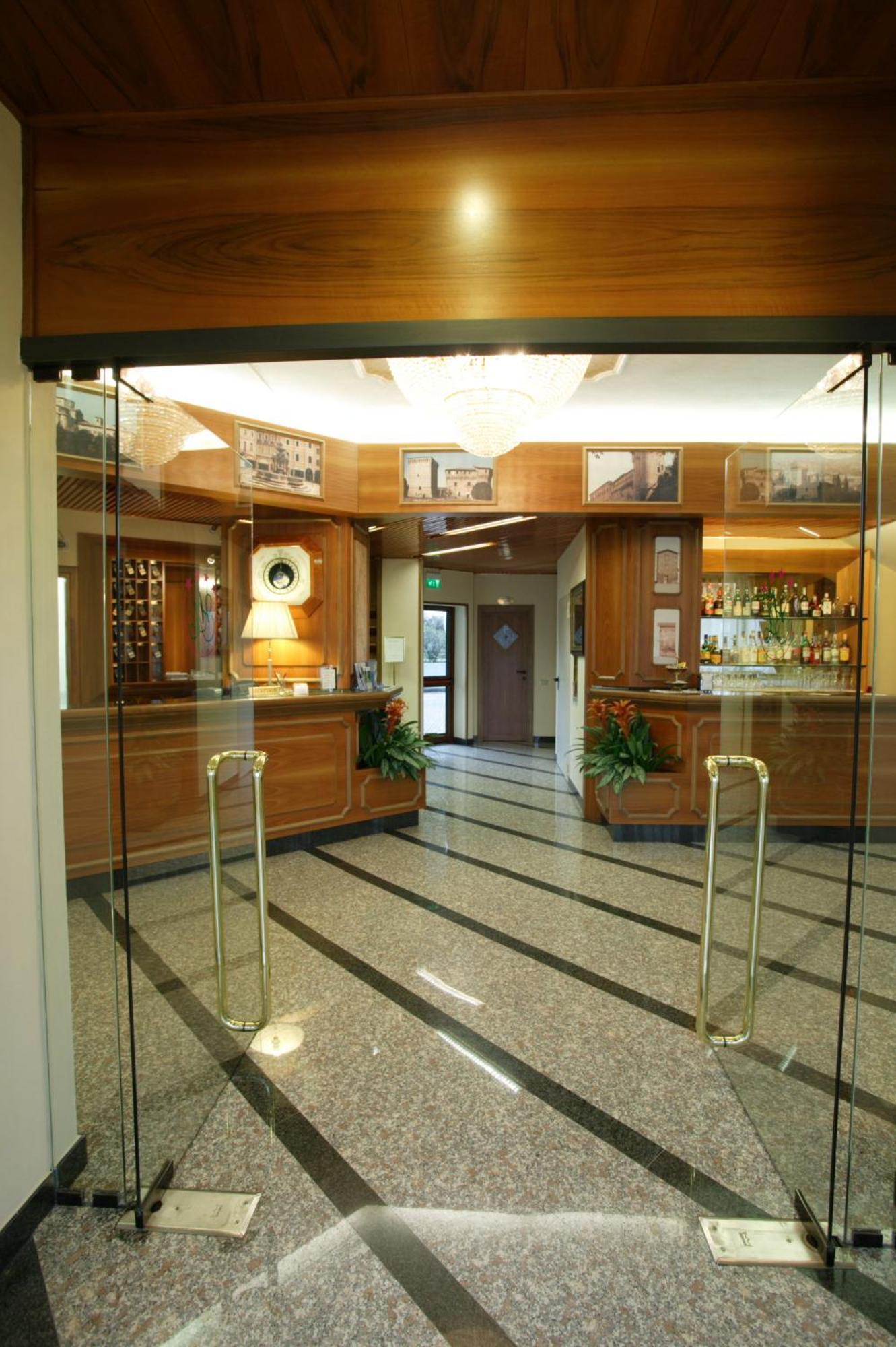 Hotel Alexander Cesena Extérieur photo