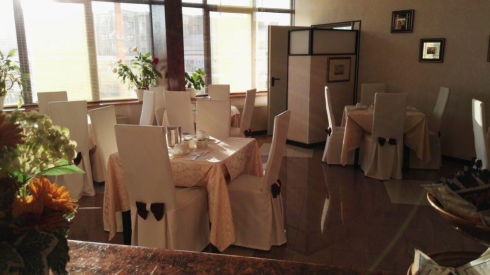 Hotel Alexander Cesena Extérieur photo