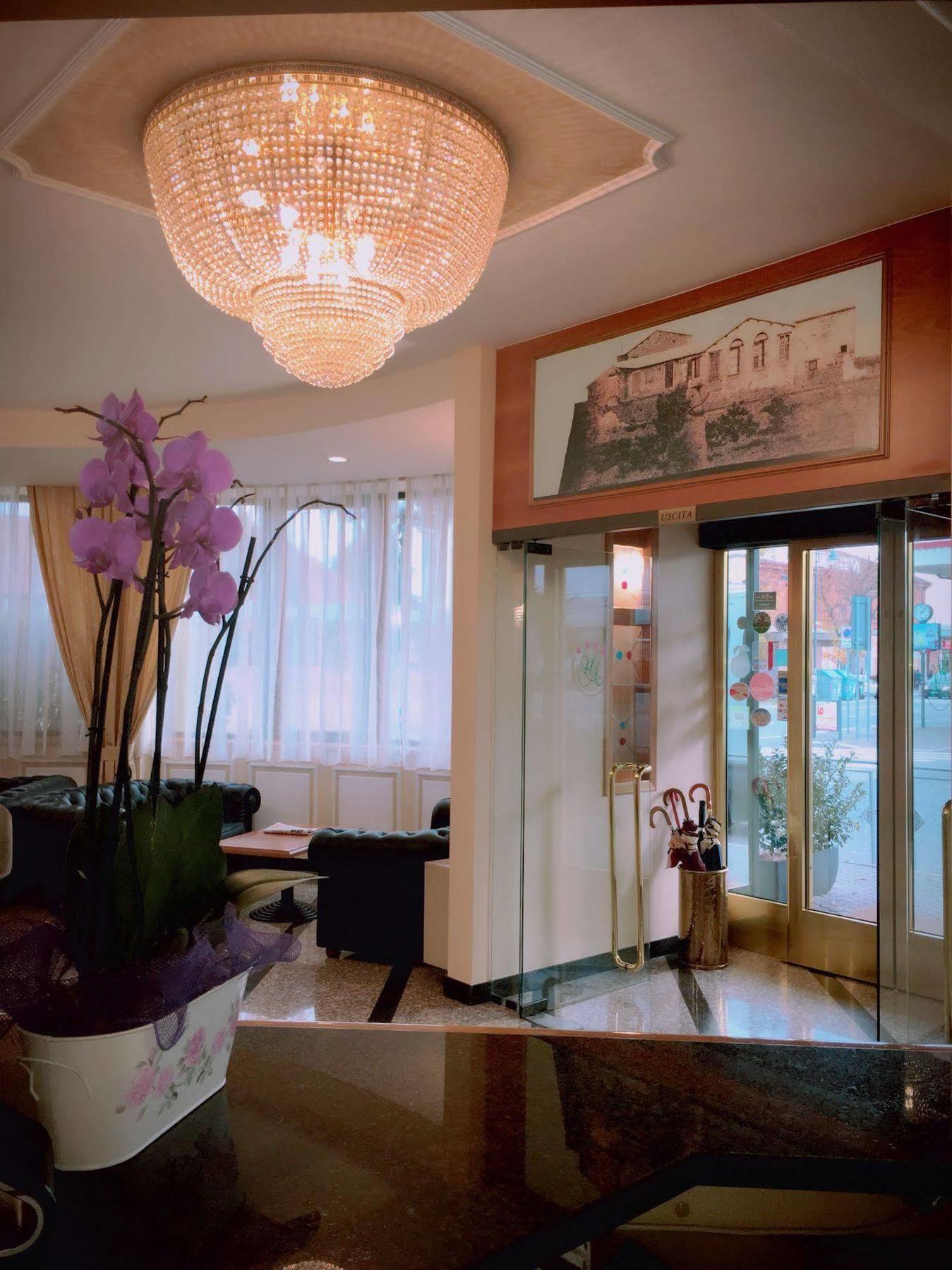 Hotel Alexander Cesena Extérieur photo