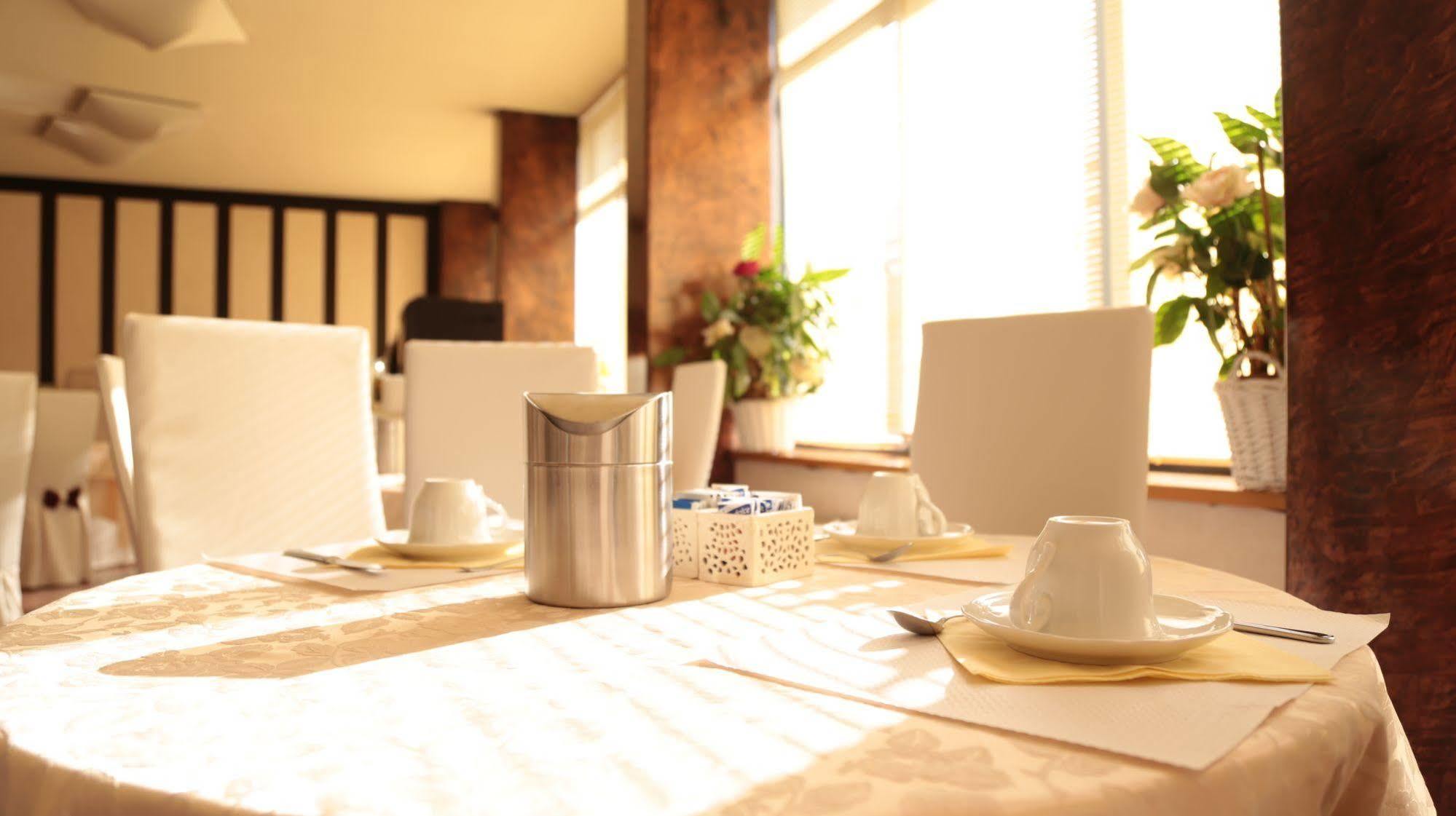 Hotel Alexander Cesena Extérieur photo